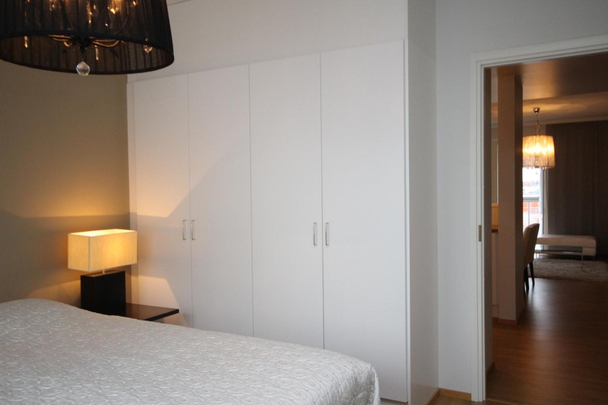 Gella Canalside Apartments With Sauna And Balcony In Address Saukonpaadenranta 4 Helsinki Phòng bức ảnh