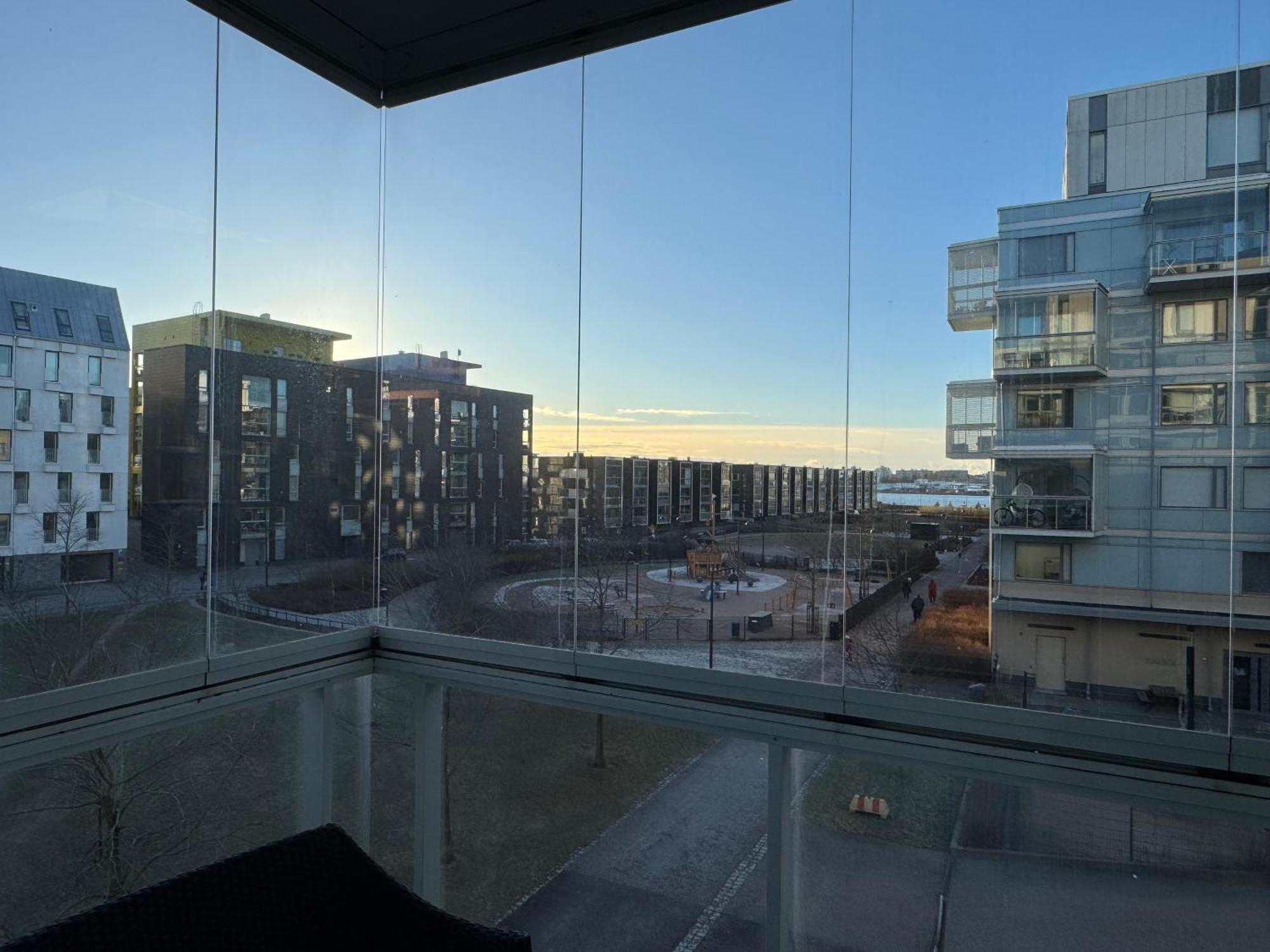 Gella Canalside Apartments With Sauna And Balcony In Address Saukonpaadenranta 4 Helsinki Ngoại thất bức ảnh
